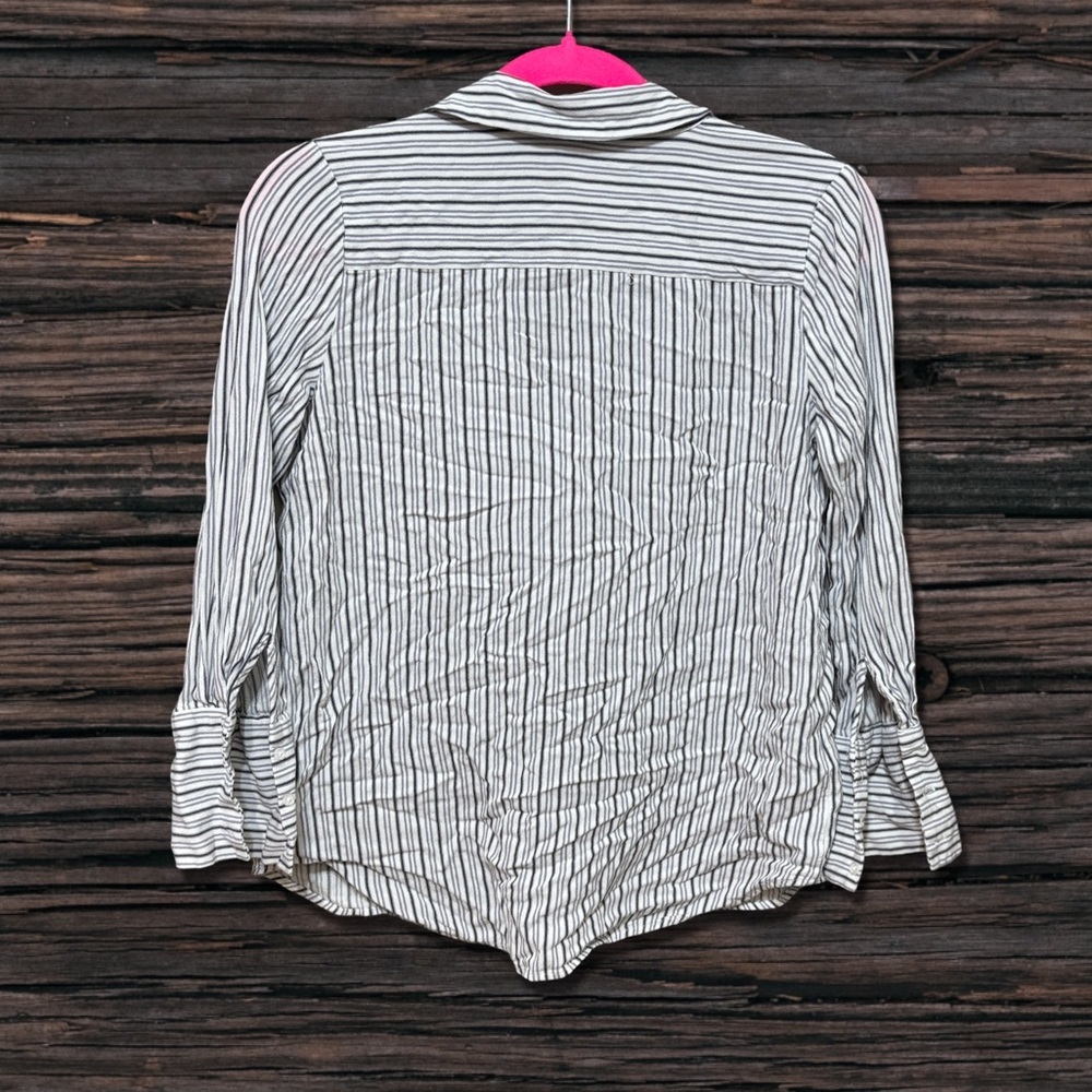 -bundle 3 or more 14th & Union striped Shirt -bundle 3 or more - Picture 2 of 4